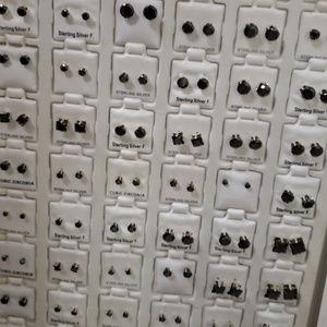 36 pairs Black stud earrings